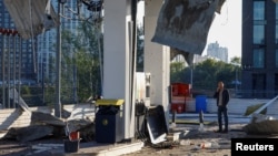 Posledice ruskog napada dronom na benzinsku pumpu u Kijevu, 15. septembar 2026.