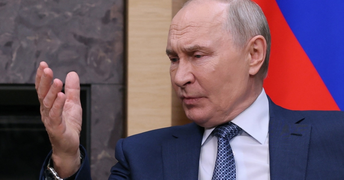Путін відреагував на заяву Зеленського про "повністю небезпечне" небо Росії