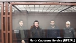 Аслан Беков, Башир Алиев, Муслим Галаев и Руслан Цицкиев в суде (архивное фото)