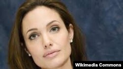 Angelina Jolie