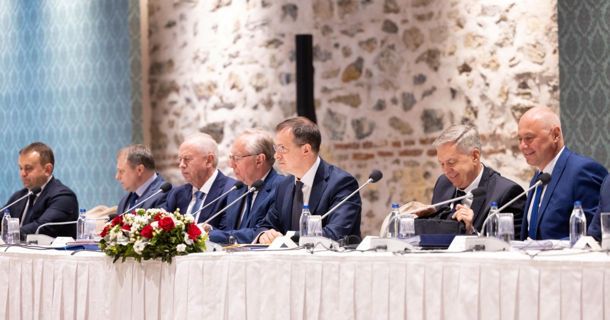 Делегація росії прибула до Стамбула для переговорів з Україною