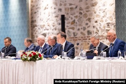 Масқара порно: Мен Мәскеуде сорғыштарды масқараладым Барлық бейнелер секс туралы