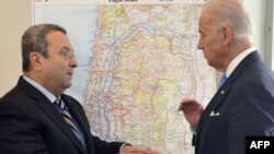 Ministrul apărării Ehud Barak la întîlnireacu vicepreședintele Joe Biden la Tel Aviv