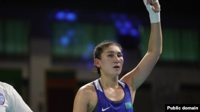 Менің әйелімді қара жігіт ұрып тастады