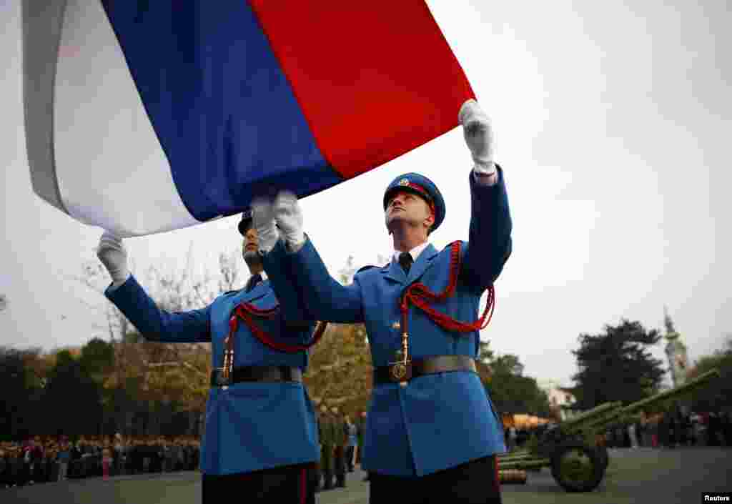 Beograd, 10. novembar 2013. Foto: REUTERS / Marko Đurica 