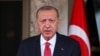 "Pažljivo pratimo razvoj događaja u vezi sa Švedskom i Finskom, ali nismo pozitivnog mišljenja", rekao je novinarima 13. maja predsednik Turske Redžep Tajip Erdogan.