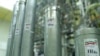 Цэнтрыфугі для ўзбагачэньня ўрану на іранскім заводзе ў Нэтэнзе, архіўнае фота