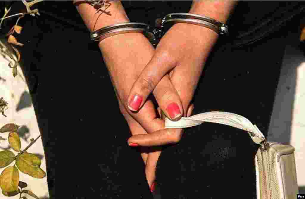 هفته گذشته تعدادی از سارقان در تهران و حومه،&zwnj; دستگیر و روانه بازداشتگاه شدند.