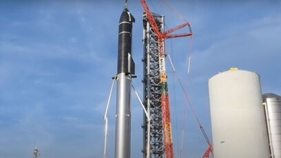 راکت جدید با ارتفاع حدود ۱۲۰ متر