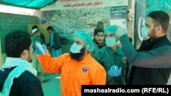 آزمایش تب برای پیدا کردن مبتلایان ویروس کرونا در تورخم