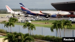 Аэропорт Гаваны, 24 июня 2013 года