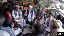 د سولې ملي مشورتي جرګې یوه جرګه ګۍ