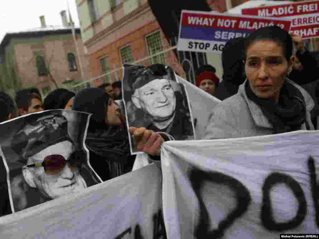 Protest zbog hašenja Jovana Divjaka u Sarajevu, 5. marta 2011