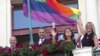 Мерія Праги вивісила веселковий прапор на підтримку гей-спільноти (відео)