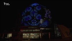 Цытаты беларускiх паэтаў зьявiлiся на будынку Нацыянальнай бiблiятэкi