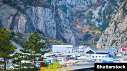 Ռուս-վրացական սահմանի «Վերին Լարս» անցակետը, արխիվ