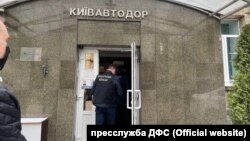 В ході обшуків співробітники ДФС вилучили фінансово-господарську документацію