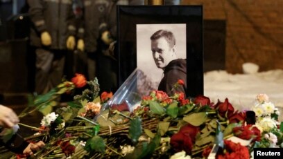 Мен техникті шақырып, төсекке жаттым. Порно видео. Катерина Порно 2