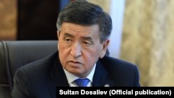 Сооронбай Жээнбеков.