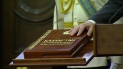 «Подготовленная властью для этой власти». В Казахстане опубликовали проект Конституции и назначили референдум