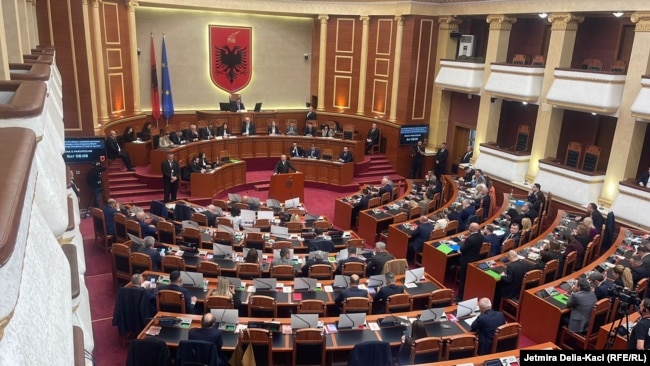 Pamje nga punimet që po zhvillon Kuvendi më 12 mars.