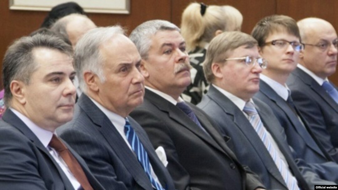 Ambasadori Rusije, Belorusije i Ukrajine u Beogradu prisustvovali su zajedničkoj sednici sekcija za Rusiju, Belorusiju, Ukrajinu i Kazahstan, koje rade u okviru Odbora za ekonomske odnose sa inostranstvom Privredne Komore Srbije i okupljaju ukupno 393 pre