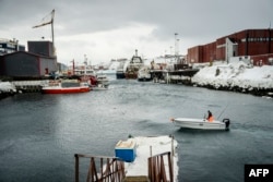 Промышленно-рыболовецкая гавань Нуука. Ноябрь 2025 года