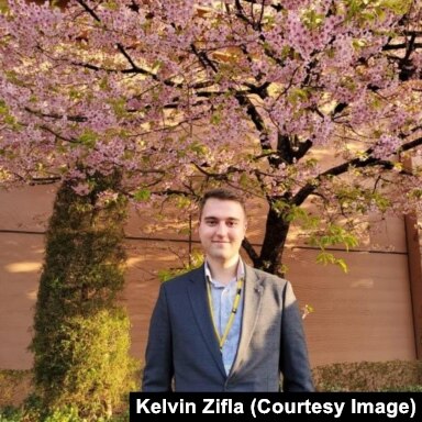 Kelvin Zifla ishte në Gjirokastër kur ndoqi drejtpërdrejt në televizor shpalljen e Pavarësisë së Kosovës.