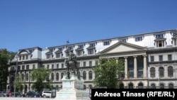 Universitatea din București