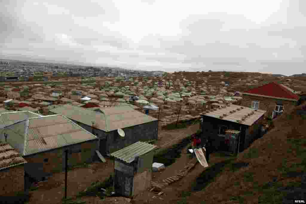 Qazsız, susuz, tualetsiz qəsəbə-Atyalı #14