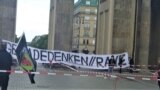 Demonstrație a anticoronascepticilor în Berlin