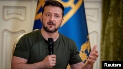 Подробиць щодо цих рішень голова держави не навів