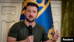 Президент України Володимир Зеленський сказав, що готовий працювати з будь-ким, хто перебуває при владі в США