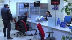 Kredit faizləri niyə artır? 'Ərzaq almaq üçün borca girən də var'