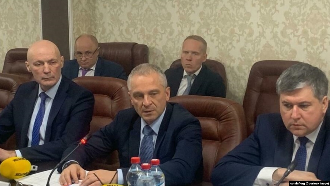 Дмитрием Вольвач (в центре)
