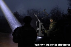 Ті, хто прикриває небо