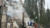 РФ атакувала Київ: зруйновано під'їзд багатоповерхівки, під завалами люди (відео)