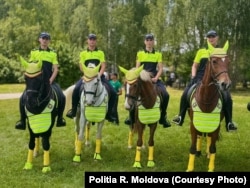 Cai ai Politiei Republicii Moldova, într-o imagine publicată de Poliție pe pagina sa de Facebook, de la un eveniment consacrat zilei copiilor, pe 1 iunie 2025