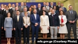 ევროსაბჭოს მინისტრთა კომიტეტის 135-ე სესიისთვის მოლდოვაში ჩასულია "ქართული ოცნების" ხელისუფლების ვიცე-პრემიერი, საგარეო საქმეთა მინისტრი, მაკა ბოჭორიშვილი.
