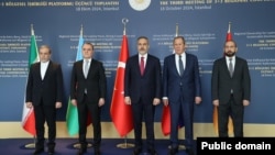 Turkey - The foreign ministers of Armenia, Azerbaijan, Iran, Russia and Turkey meet in Istanbul, October 18, 2024.