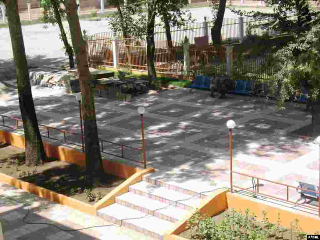 Нахустин гимназияи хусусӣ #7