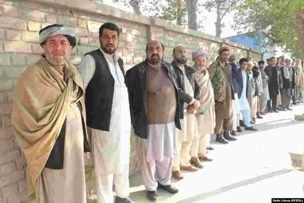 Afghanistan - People voting in parliamentary election in Kunduz province, 20 October 2018