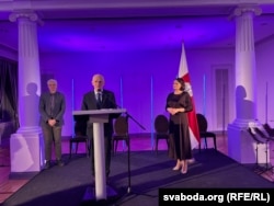 Алесь Бяляцкі за трыбунай