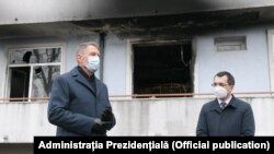 Klaus Iohannis a vizitat Institutul Matei Balș din Capitală după incendiul în care și-au pierdut viața cinci persoane