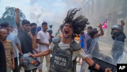 Nezadovoljstvo Nepalaca se rasplamsava, premijer podnio ostavku