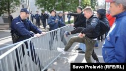 Podgorica: Sukobili se demonstranti i policija