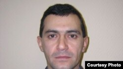 Полиция зобити Гагик Биняминян қорақалпоғистонликларга ён босгани учун қуролли ҳужумга учрагани тахмин этилмоқда.