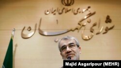 عباسعلی کدخدایی میگوید، رأی گیری درباره احراز صلاحیت نامزدهای ریاست جمهوری مخفی است