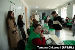 At the polling station in Public School No. 94