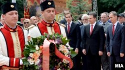 Премиерот Никола Груевски во Пелинце за Илинден.